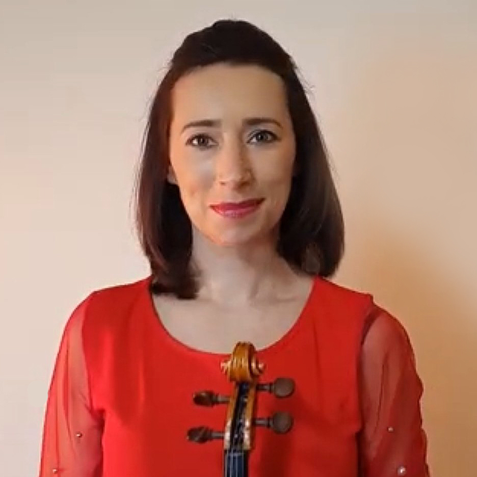 Arjada Hasanaj, Musik & Bewegung
